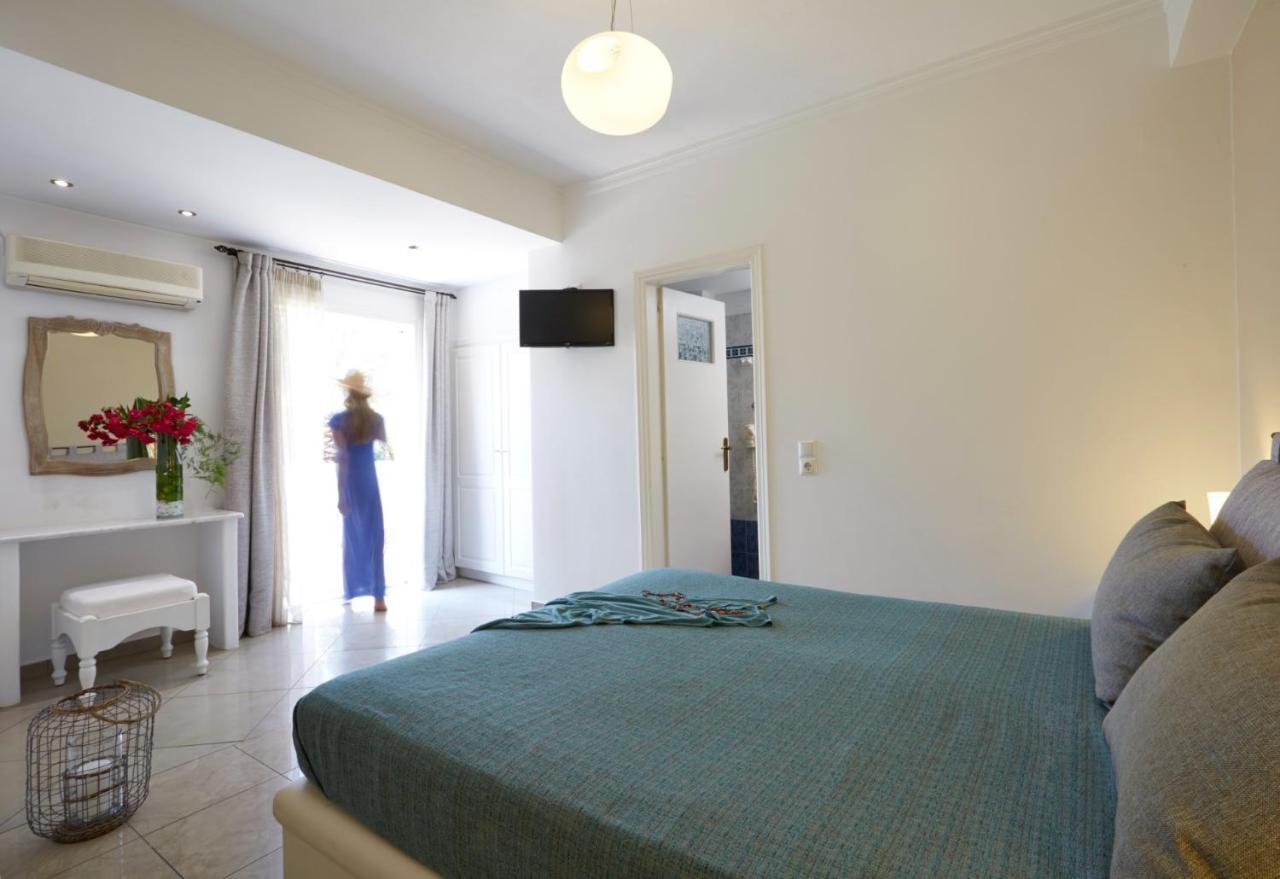 Hermes Hotel Kamári Eksteriør billede